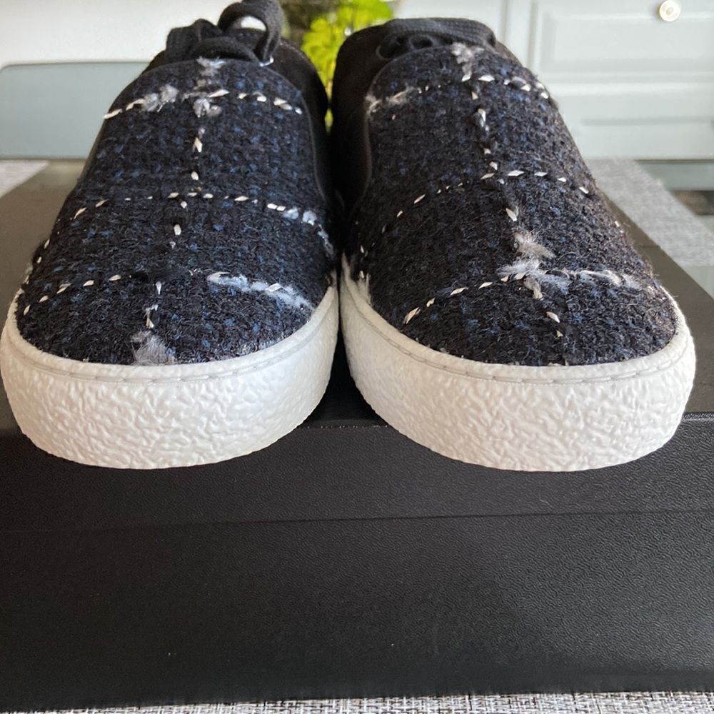 Chanel multicolor  New 2016 Flats Tweed Sneakers Size: EU 42 - Picture 2 of 13